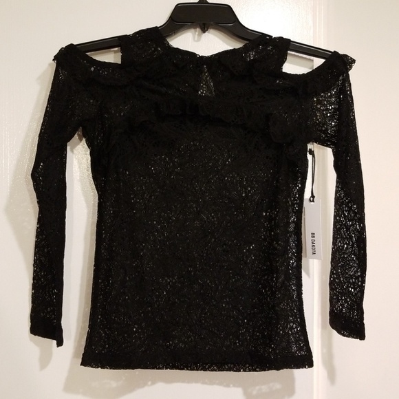 💕BB DAKOTA💕 Lace Cold Shoulder Long Sleeve Top with Ruffles Black S Small NWT - Picture 3 of 8